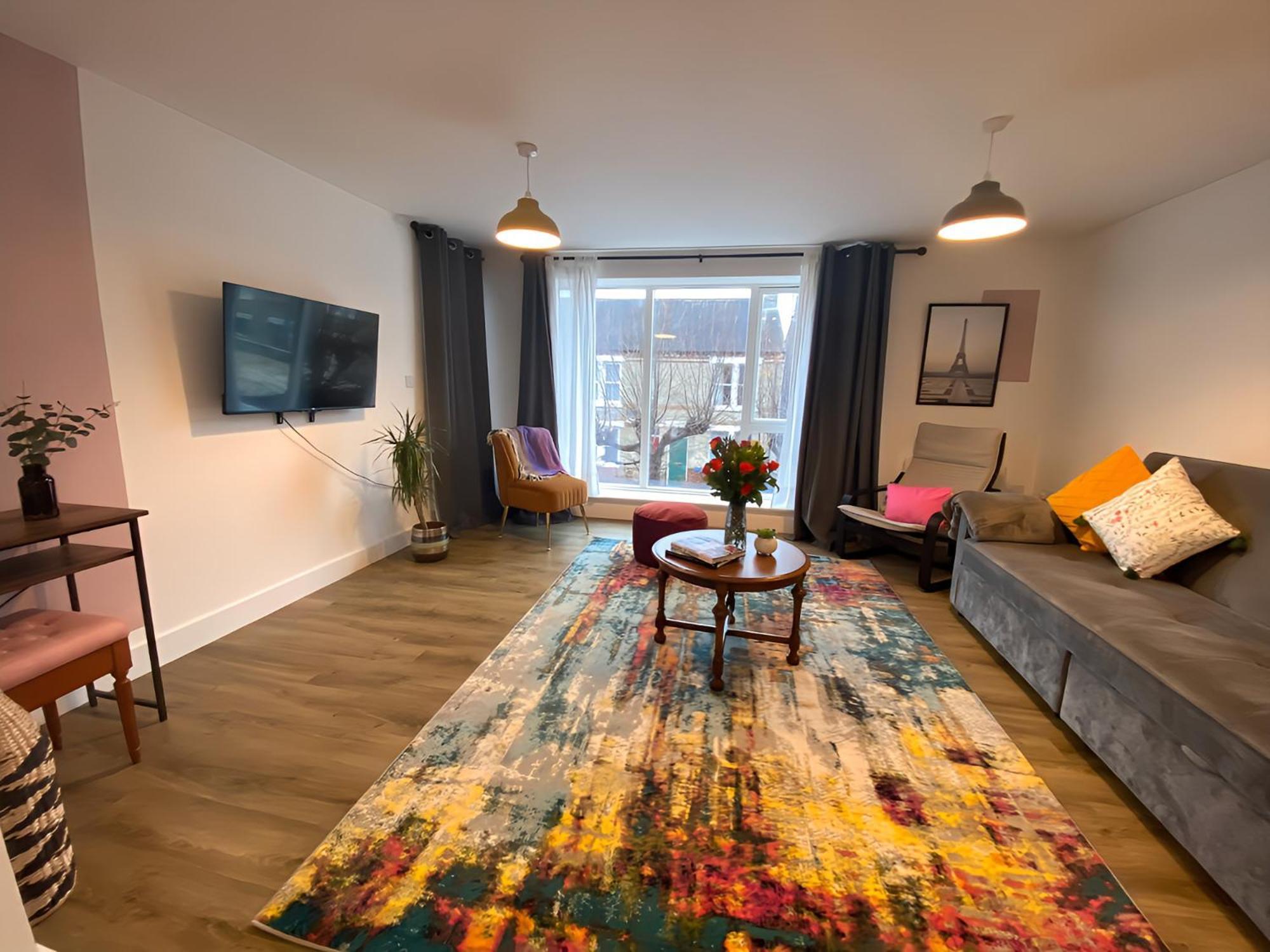 Cambridge Stays Riverside Apart Hotel With 2Br Flats At The City Centre-Parking-Balcony Kültér fotó