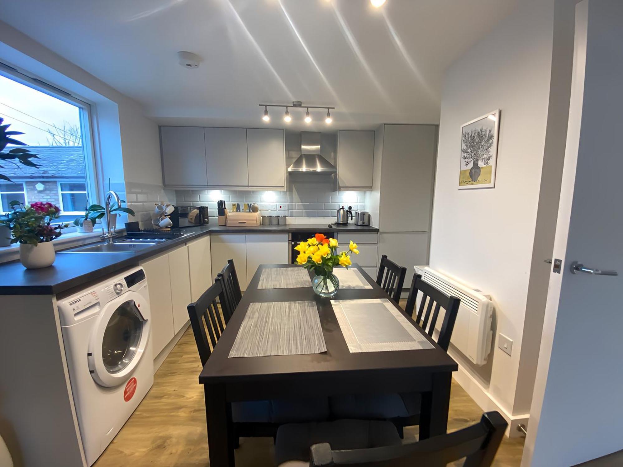 Cambridge Stays Riverside Apart Hotel With 2Br Flats At The City Centre-Parking-Balcony Kültér fotó